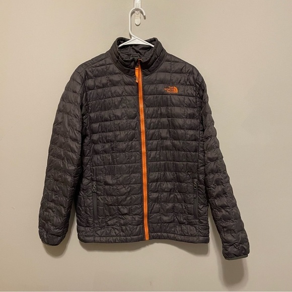 The North Face Jacket Size XL - Picture 5 of 7